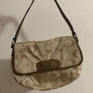 Coach hand bag. Purse